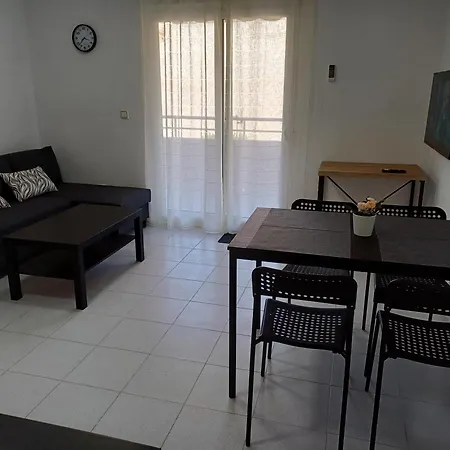 Appartamento 2-bedroom - Close To Beaches And Center Torrevieja