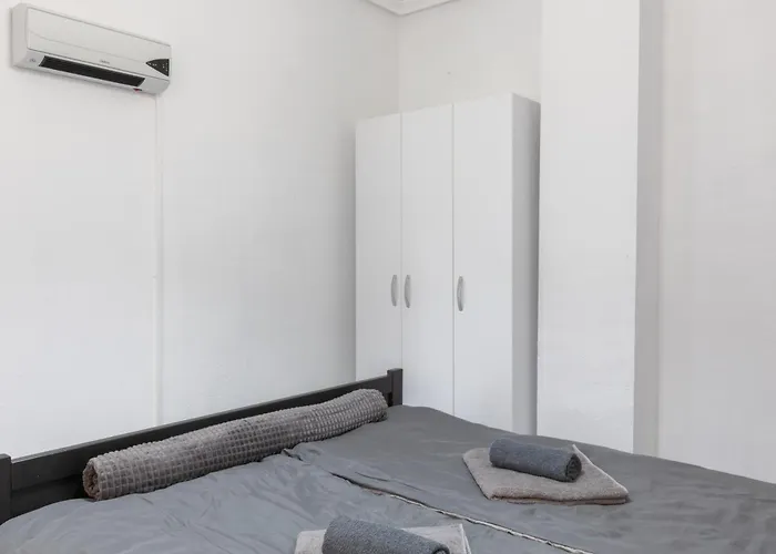 2-bedroom - Close To Beaches And Center *