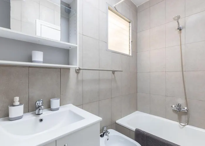 2-bedroom - Close To Beaches And Center Apartment