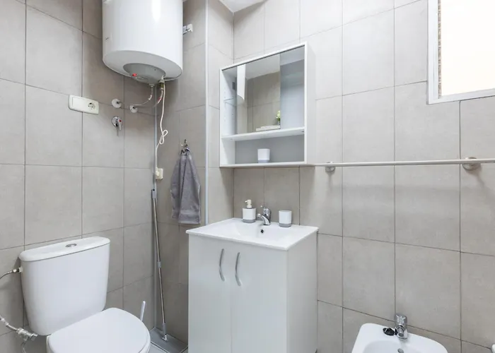 2-bedroom - Close To Beaches And Center Apartment