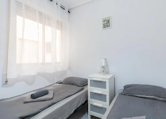 Apartment 2-bedroom - Close To Beaches And Center