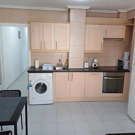 Διαμέρισμα 2-bedroom - Close To Beaches And Center *
